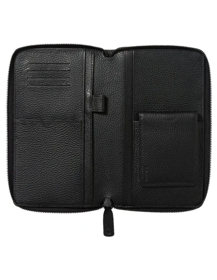 Kinnon Hemingway Travel Wallet in Black