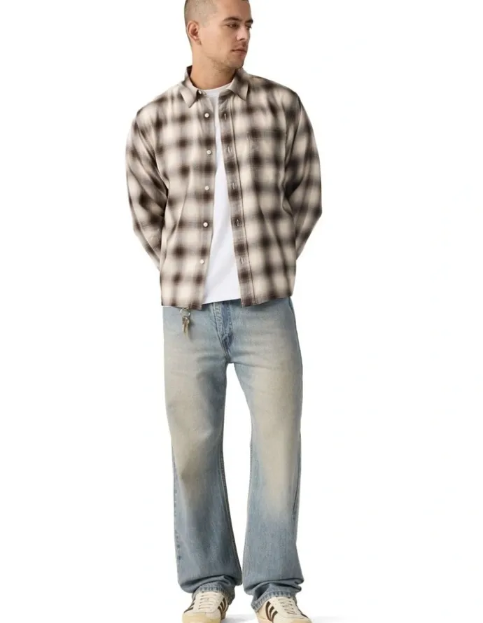 Levi's 565 Loose Straight Jeans in Blue