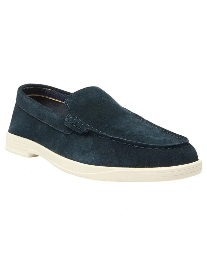 Marcs Valiant Loafers in Navy Suede