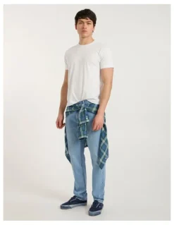 Marcs Hugo Relaxed Fit Jean in Light Wash