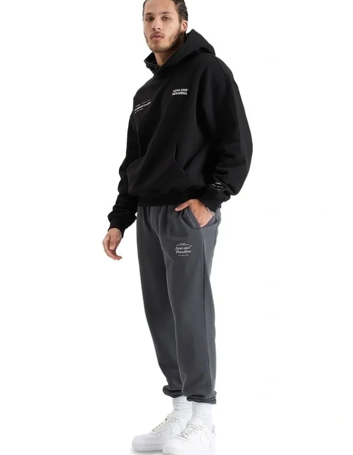 Nena & Pasadena Outpost Trackpant in Grey