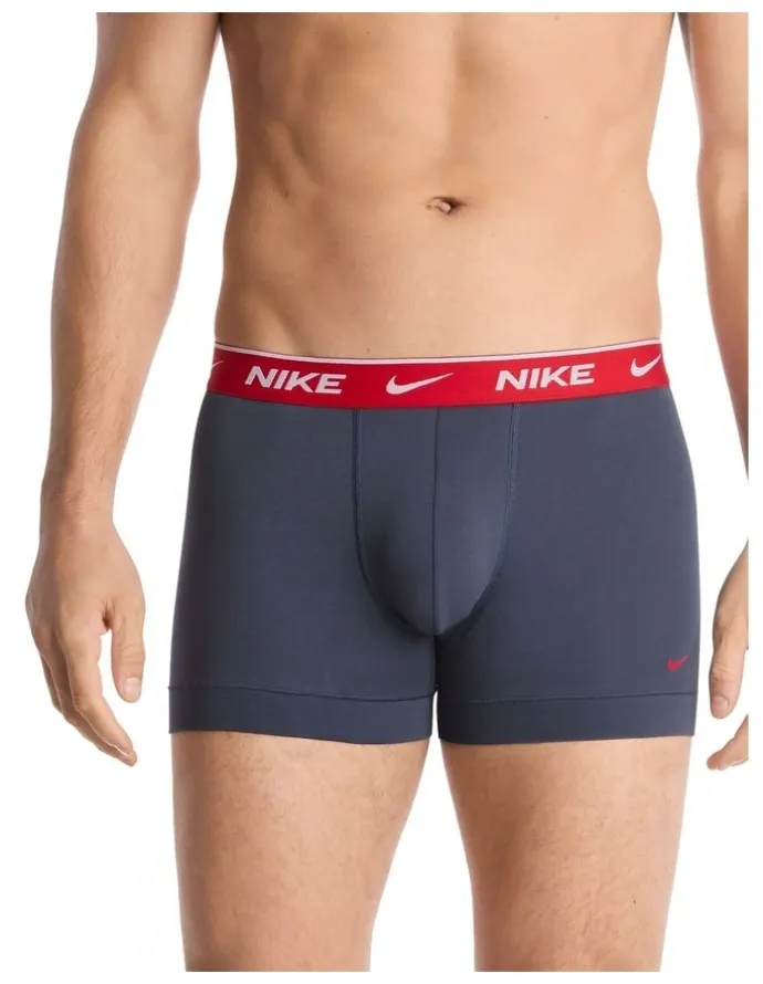 Nike Everyday Cotton Stretch Trunks 3 Pack in Multi