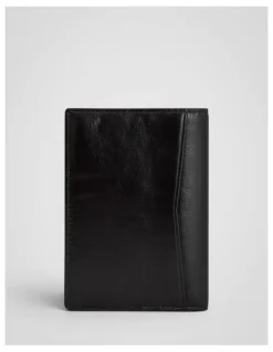 Oroton Jordan Crackle Passport Holder in Dark Chocolate