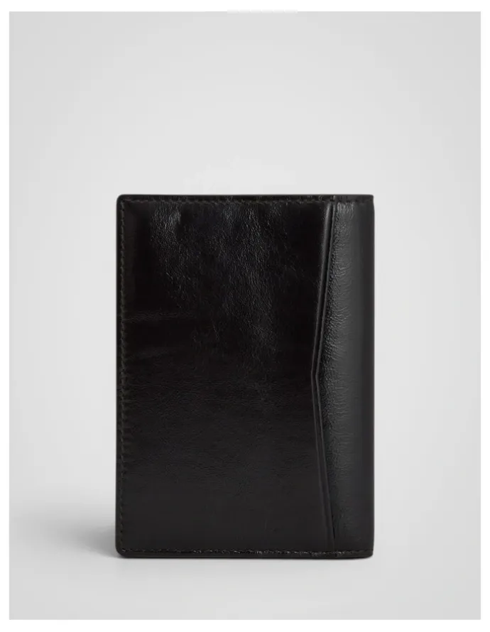 Oroton Jordan Crackle Passport Holder in Dark Chocolate
