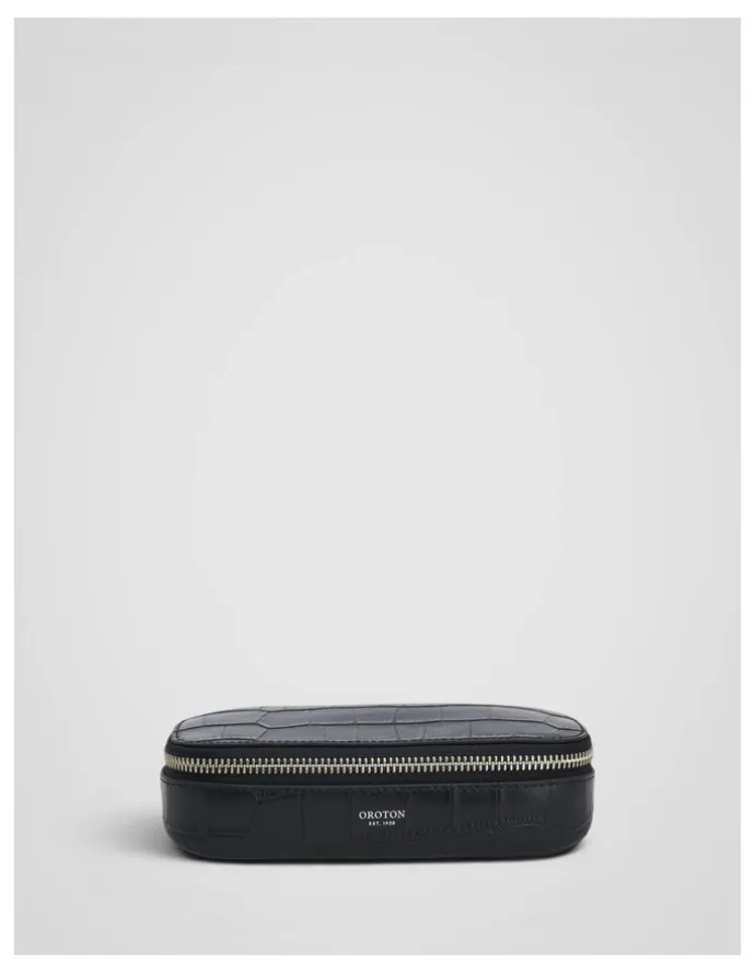 Oroton Jordan Texture Zip Sunglasses Case in Black