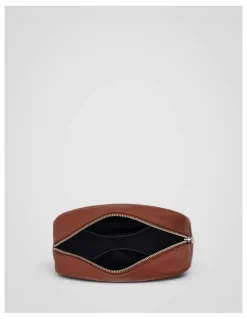 Oroton Larsen Wetpack in SADDLE BROWN