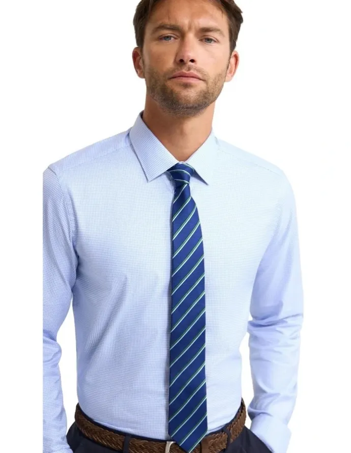 Oxford Beckton Slim Fit Luxury Shirt in Sky