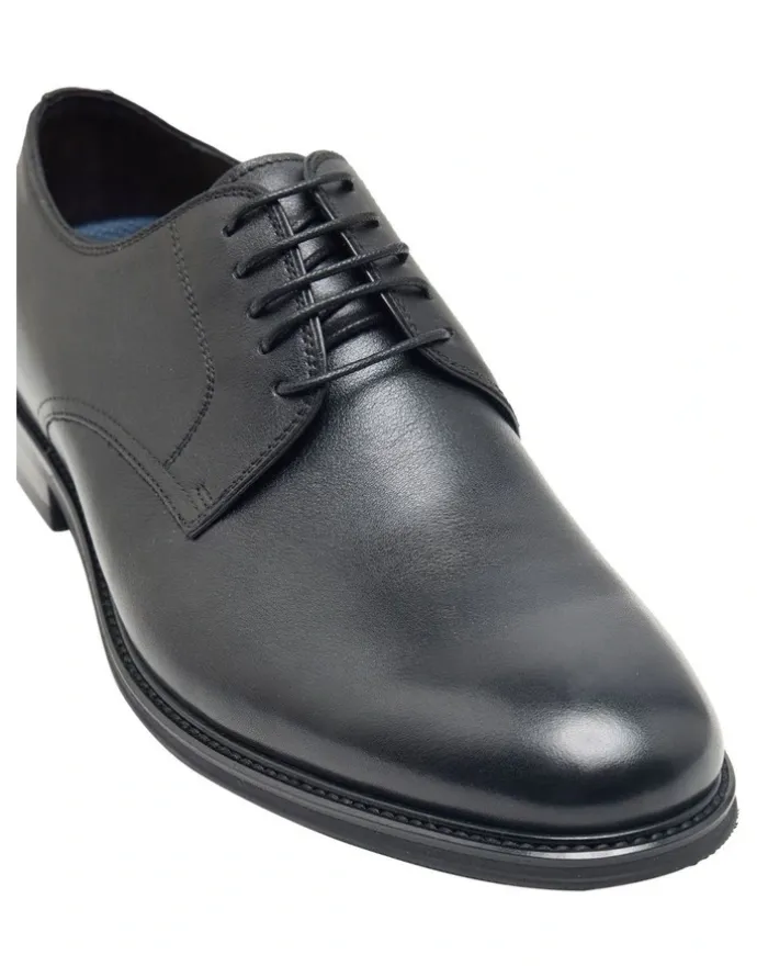 Oxford Carter Leather Derby Shoes in Black