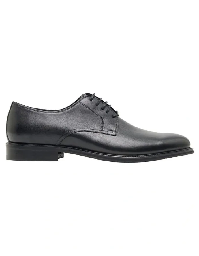 Oxford Carter Leather Derby Shoes in Black