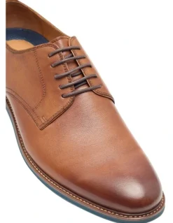 Oxford Carter Leather Derby Shoes in Walnut