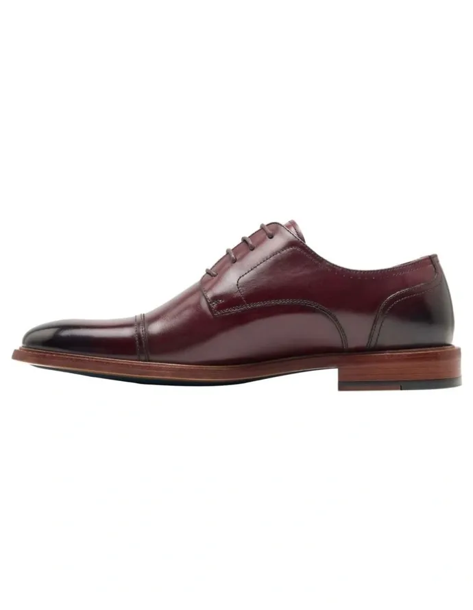 Oxford Hudson Toe Cap Derby Shoes in Burgundy