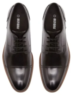 Oxford Hudson Toe Cap Derby Shoe in Black