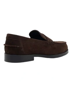 Oxford Kai Suede Loafer in Mocha