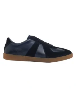 Oxford Max Leather/Suede Trainer in Navy
