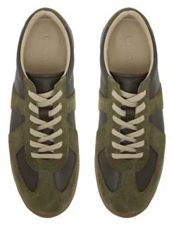 Oxford Max Leather/Suede Trainer in Olive
