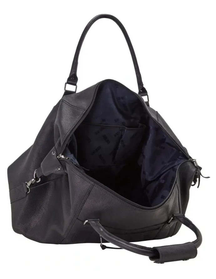 Oxford Rainer Weekender Bag in Black