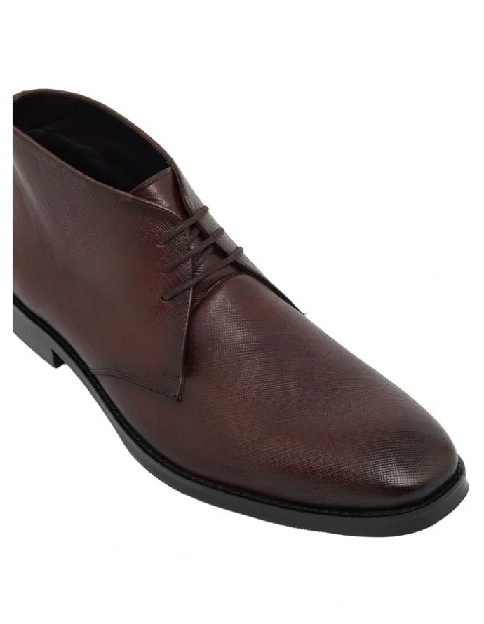 Oxford Finley Leather Chukka Boot in Chocolate