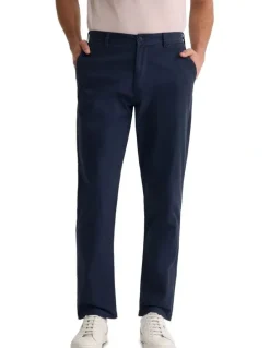 Oxford Relaxed Fit Chino in Ink
