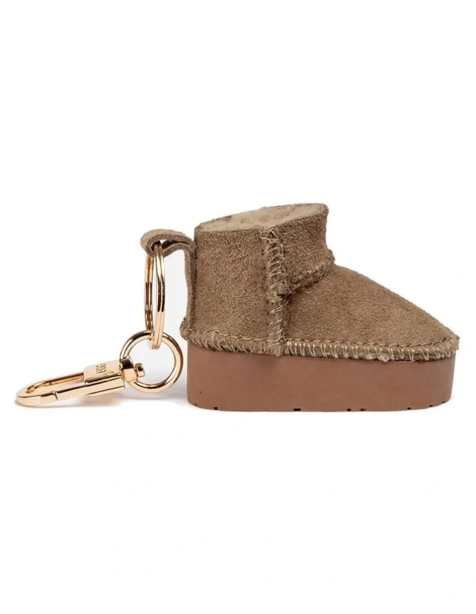 OZWEAR UGG OZWEAR UGG Classic Platform Ultra Mini Boots Keyring Pendant