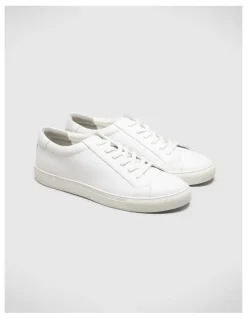 Politix Classic Leather Sneaker in White