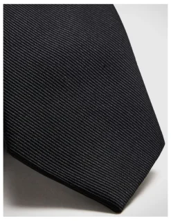 Politix Diagonal Drill Tie in Black