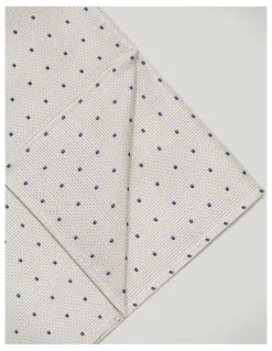 Politix Martin Spot Pocket Square in Neutral
