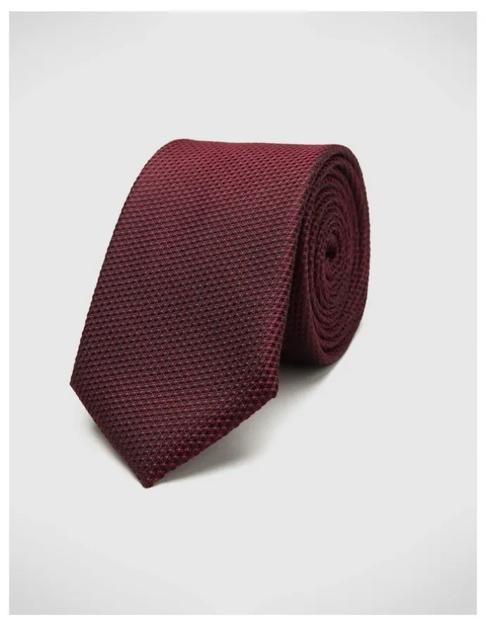 Politix Silk Textured Two-Tone Tie in Burgundy