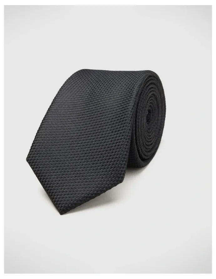 Politix Silk Textured Two-Tone Tie in Black