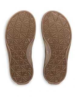 Quiksilver Travel Thongs in Brown
