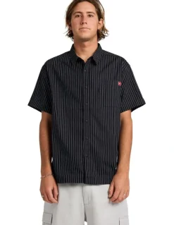 Quiksilver Altered Short Sleeve Shirt Black
