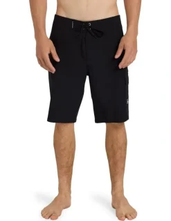 Quiksilver Arch Cargo 20 Boardshorts In Black