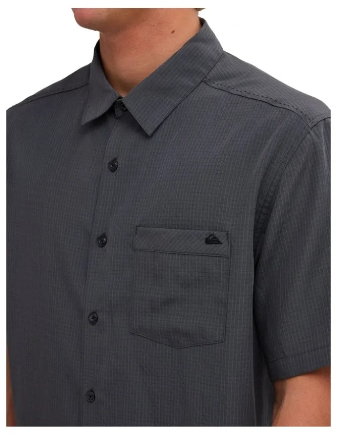 Quiksilver Centinela Short Sleeve Shirt In Iron Gate