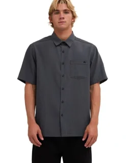 Quiksilver Centinela Short Sleeve Shirt In Iron Gate