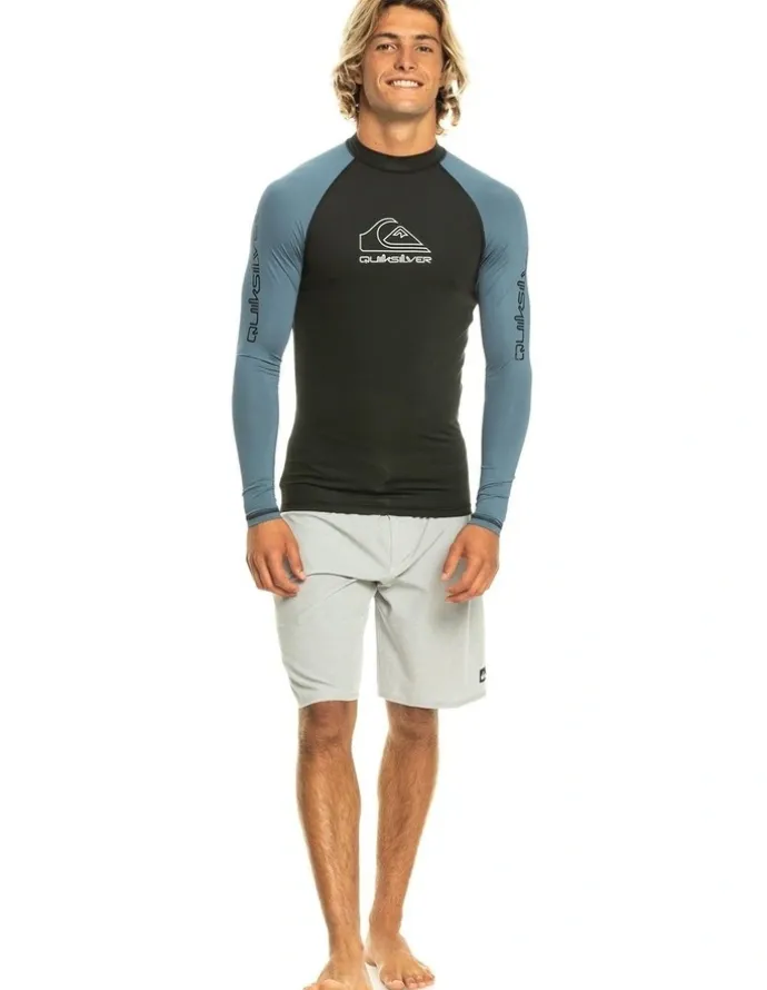 Quiksilver On Tour Apac Long Sleeve UPF 50 Rash Vest Swimwear in Bering Sea