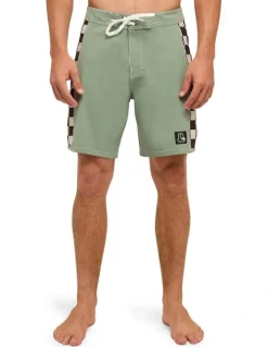 Quiksilver Original Arch 18 Boardshorts in Green