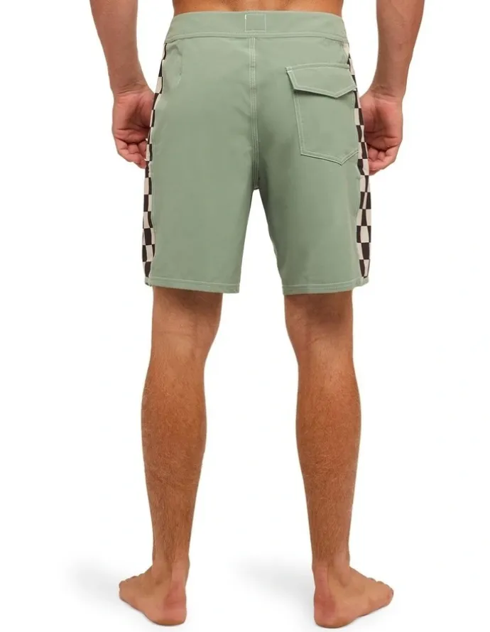 Quiksilver Original Arch 18 Boardshorts in Green