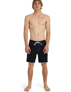Quiksilver Original Scallop Boardshorts 18 Inch in Black