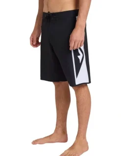 Quiksilver Surfsilk Holmes 20 Shorts in Black