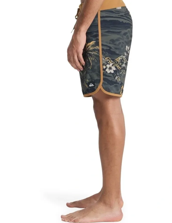 Quiksilver Surfsilk Scallop 18 Boardshorts Black Sundown