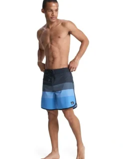 Quiksilver Surfsilk Scallop 18 Boardshorts Black Tijuana