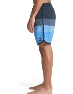Quiksilver Surfsilk Scallop 18 Boardshorts Black Tijuana