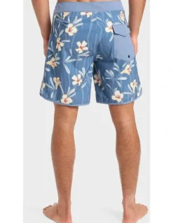 Quiksilver Surfsilk Scallop 18 Board Shorts in Blue