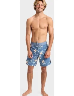 Quiksilver Surfsilk Scallop 18 Board Shorts in Blue