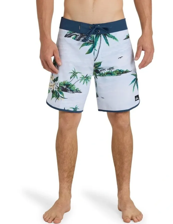 Quiksilver Surfsilk Scallop 18 Boardshorts In Sky Way Island Breeze