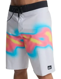 Quiksilver Surfsilk Straight 20 Boardshorts Micro Chip Thermo Stripe