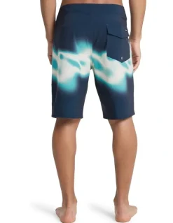 Quiksilver Surfsilk Straight 20 Boardshorts Dark Navy Thermo Stripe