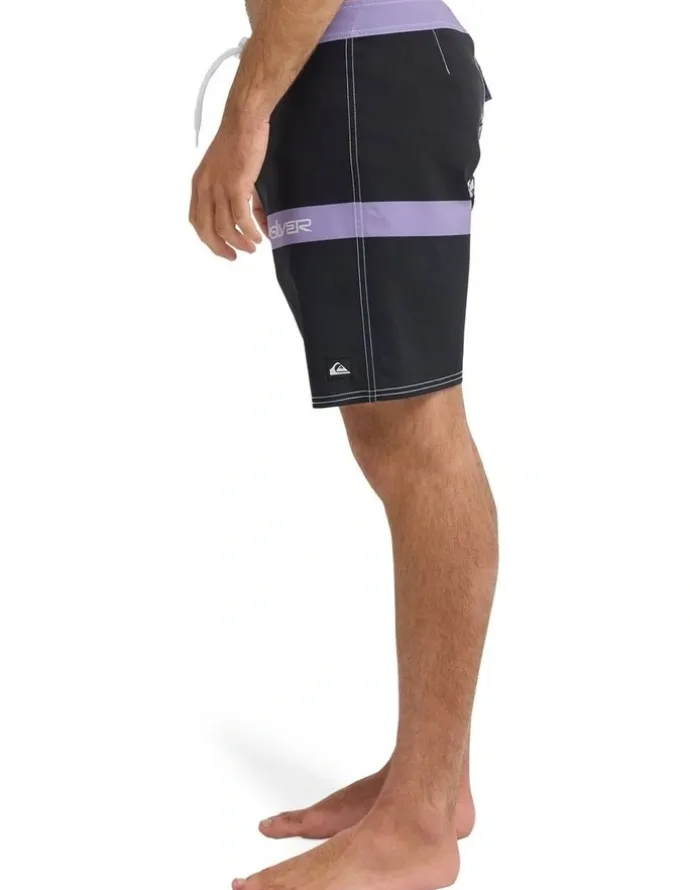 Quiksilver Surfsilk Straight 18 Boardshorts Black Block Momentum