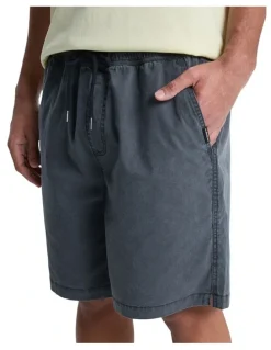 Quiksilver Taxer Walkshorts 19 in Black