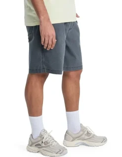 Quiksilver Taxer Walkshorts 19 in Black