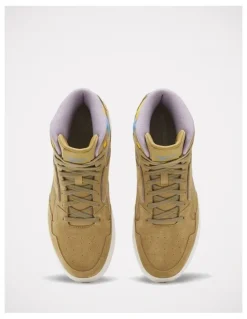 Reebok Atr Chill Mid Sneakers in Brown